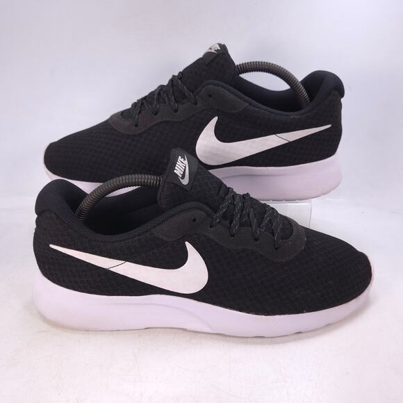 Nike Tanjun Lace Up Athletic Running Shoe Womens Size 10 812655-011 Black - Picture 6 of 10